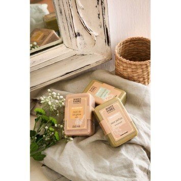 Savonnette parfumée au Miel de bruyère